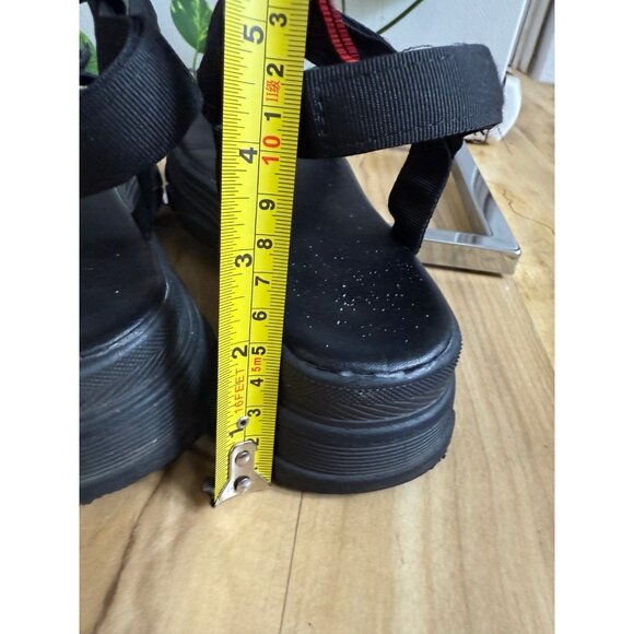 Women’s size 8 black sandal strap shoes - Picture 9 of 10